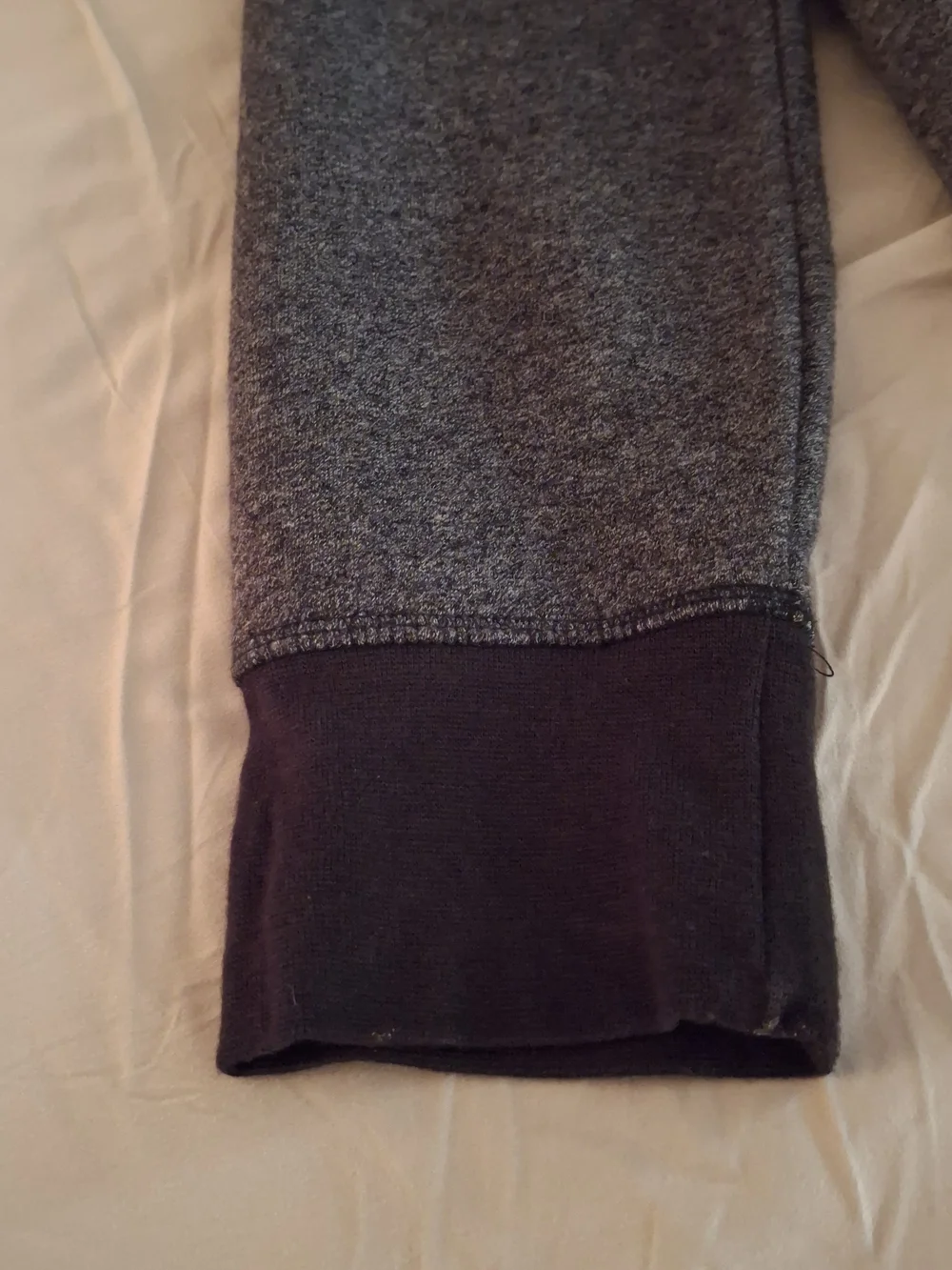 Athletic Works Men's Dark Gray Crewneck Sweater